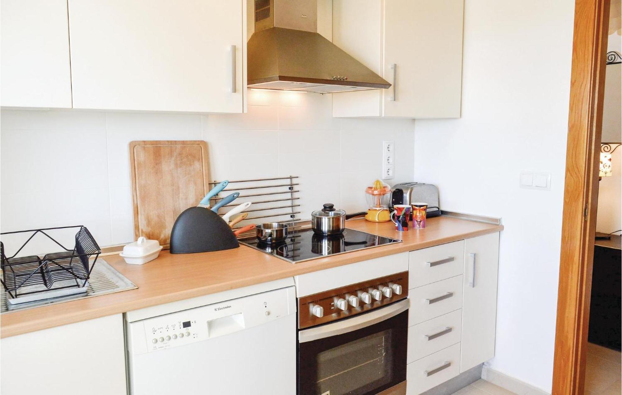 Beautiful Apartment In Sucina With Wifi 外观 照片